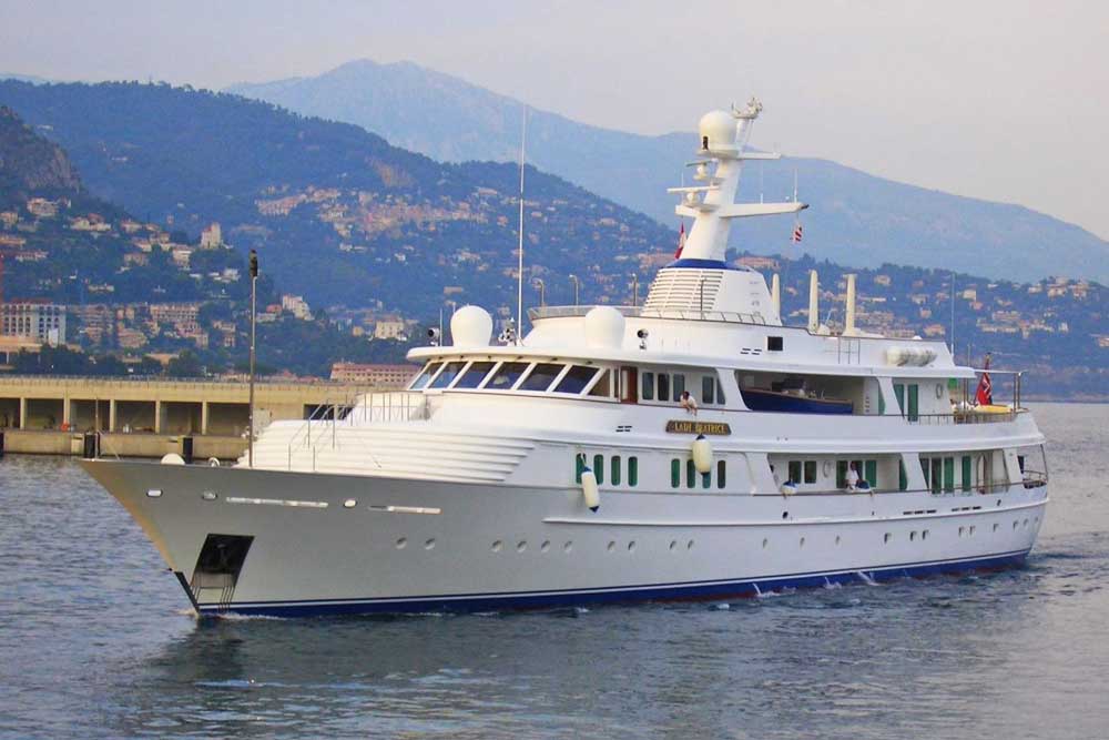 Lady Beatrice owned by billionaire