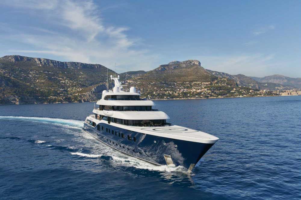Symphony (Billionaires Who Own Private Yachts)